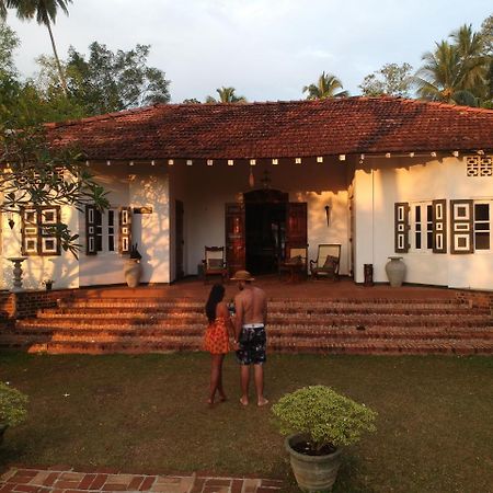 Bed and Breakfast Templeberg à Walahanduwa Extérieur photo