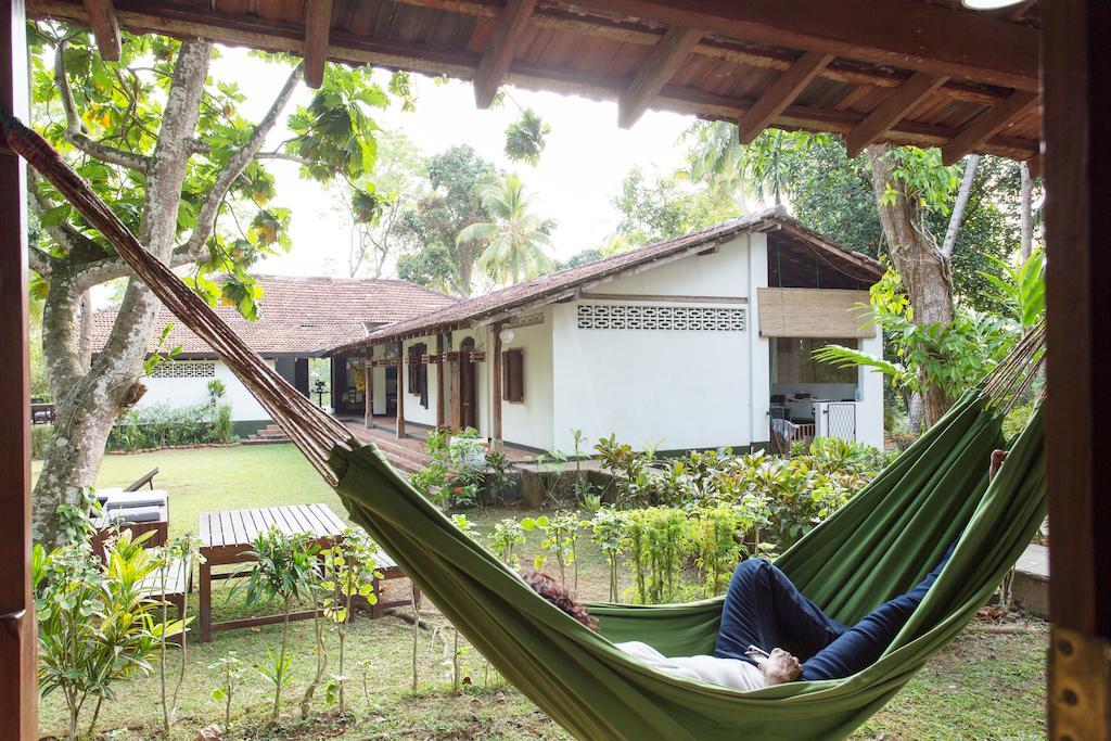 Bed and Breakfast Templeberg à Walahanduwa Extérieur photo