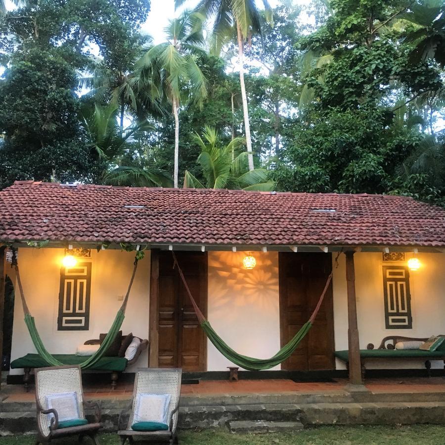 Bed and Breakfast Templeberg à Walahanduwa Extérieur photo